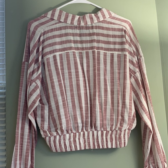 Pink white stripe cropped collar top - Picture 6 of 6